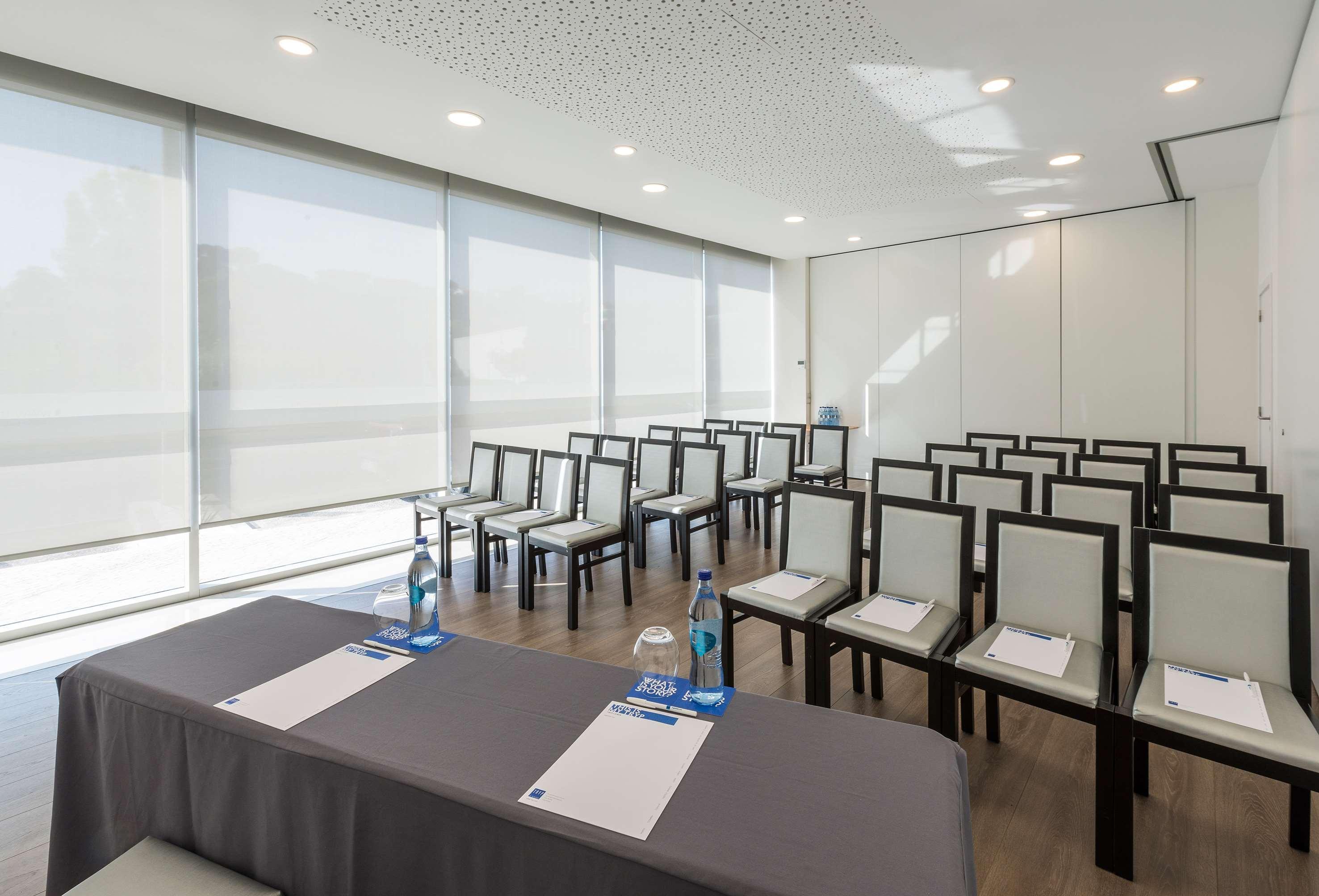 Tryp By Wyndham Leiria Hotel Exterior foto
