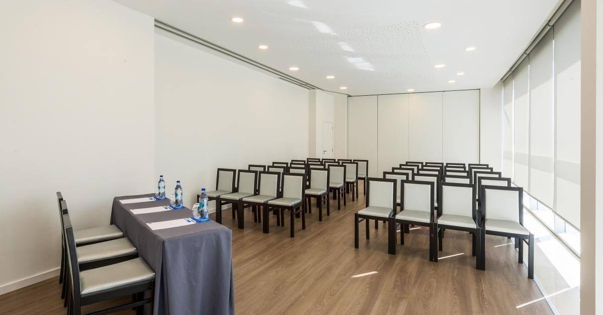Tryp By Wyndham Leiria Hotel Exterior foto