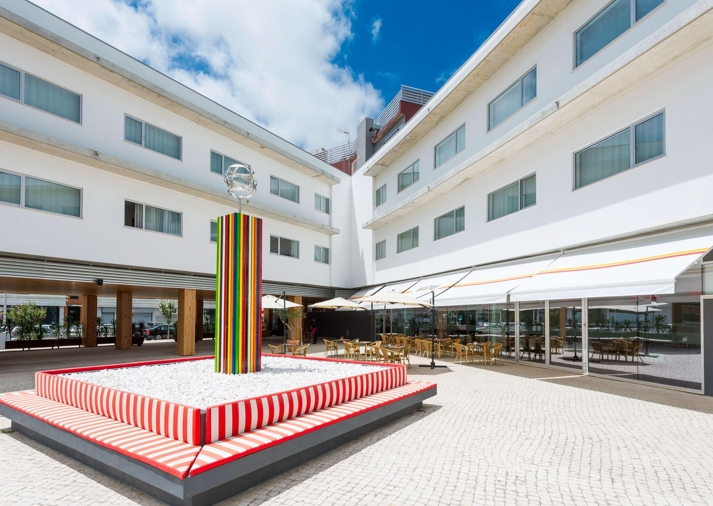 Tryp By Wyndham Leiria Hotel Exterior foto