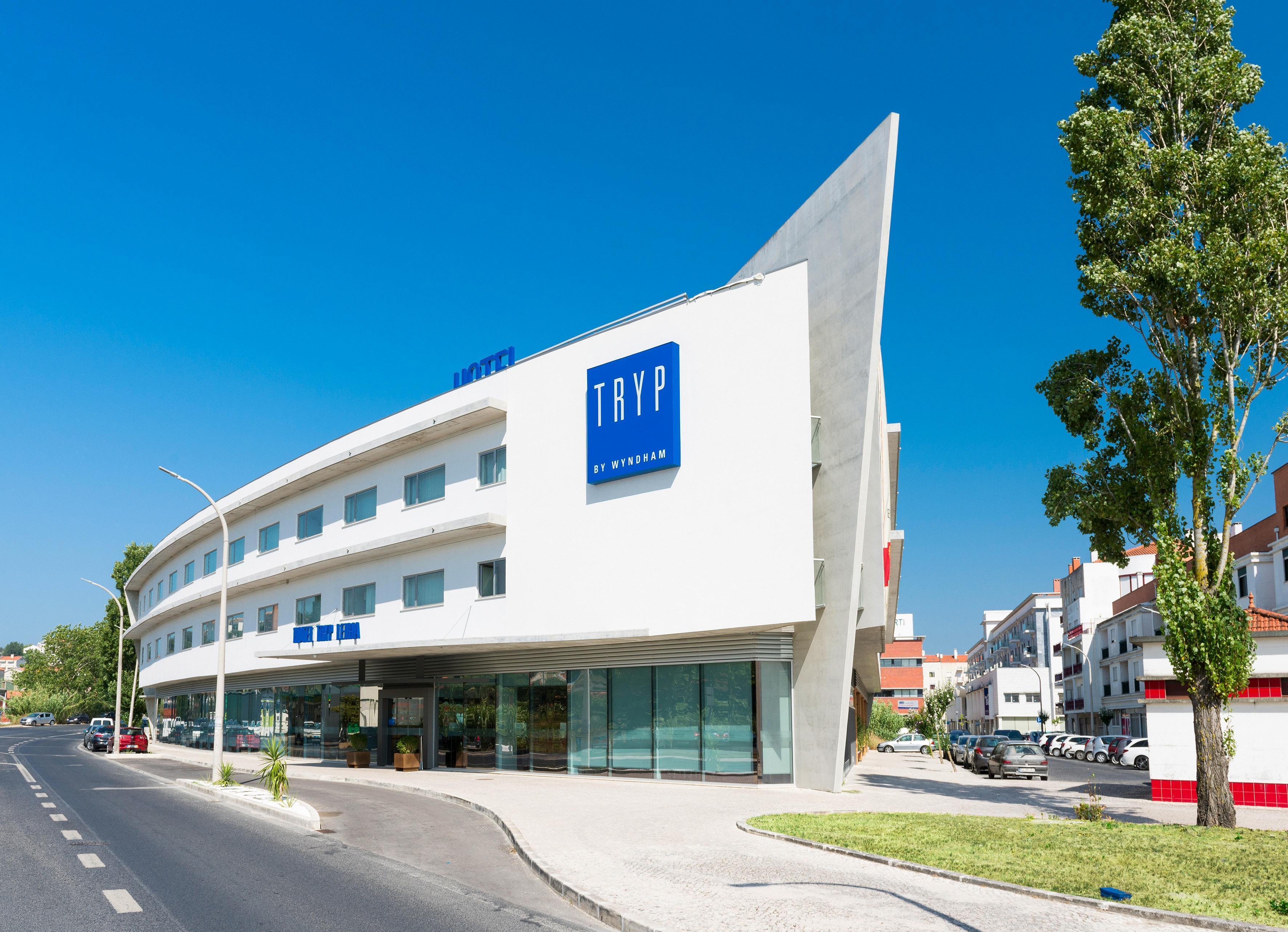 Tryp By Wyndham Leiria Hotel Exterior foto