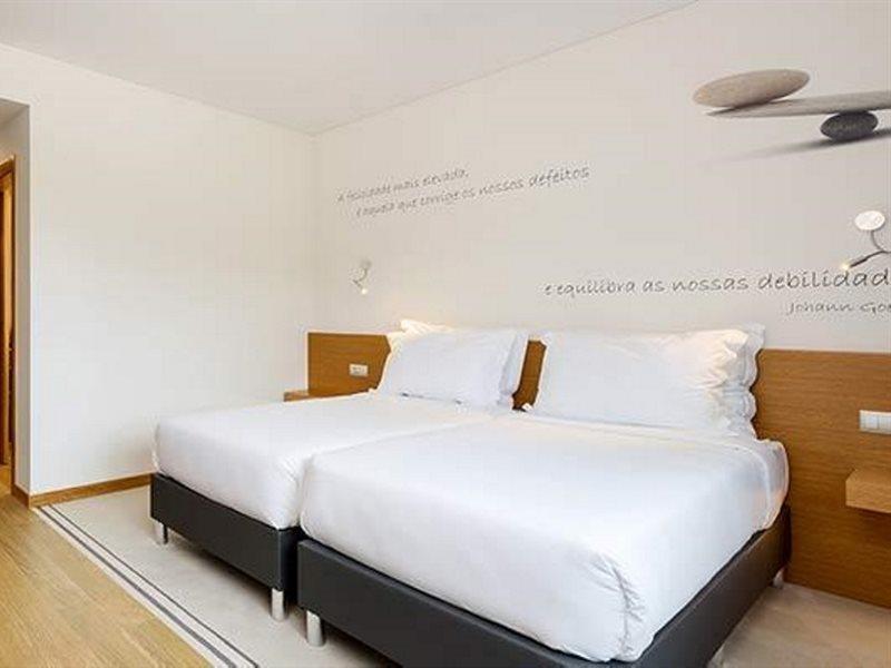 Tryp By Wyndham Leiria Hotel Exterior foto