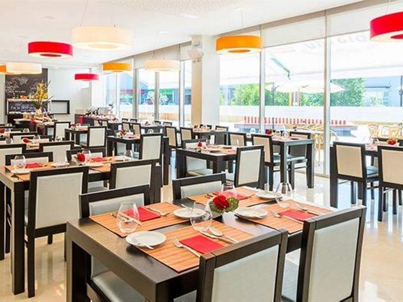 Tryp By Wyndham Leiria Hotel Exterior foto