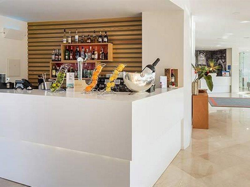 Tryp By Wyndham Leiria Hotel Exterior foto