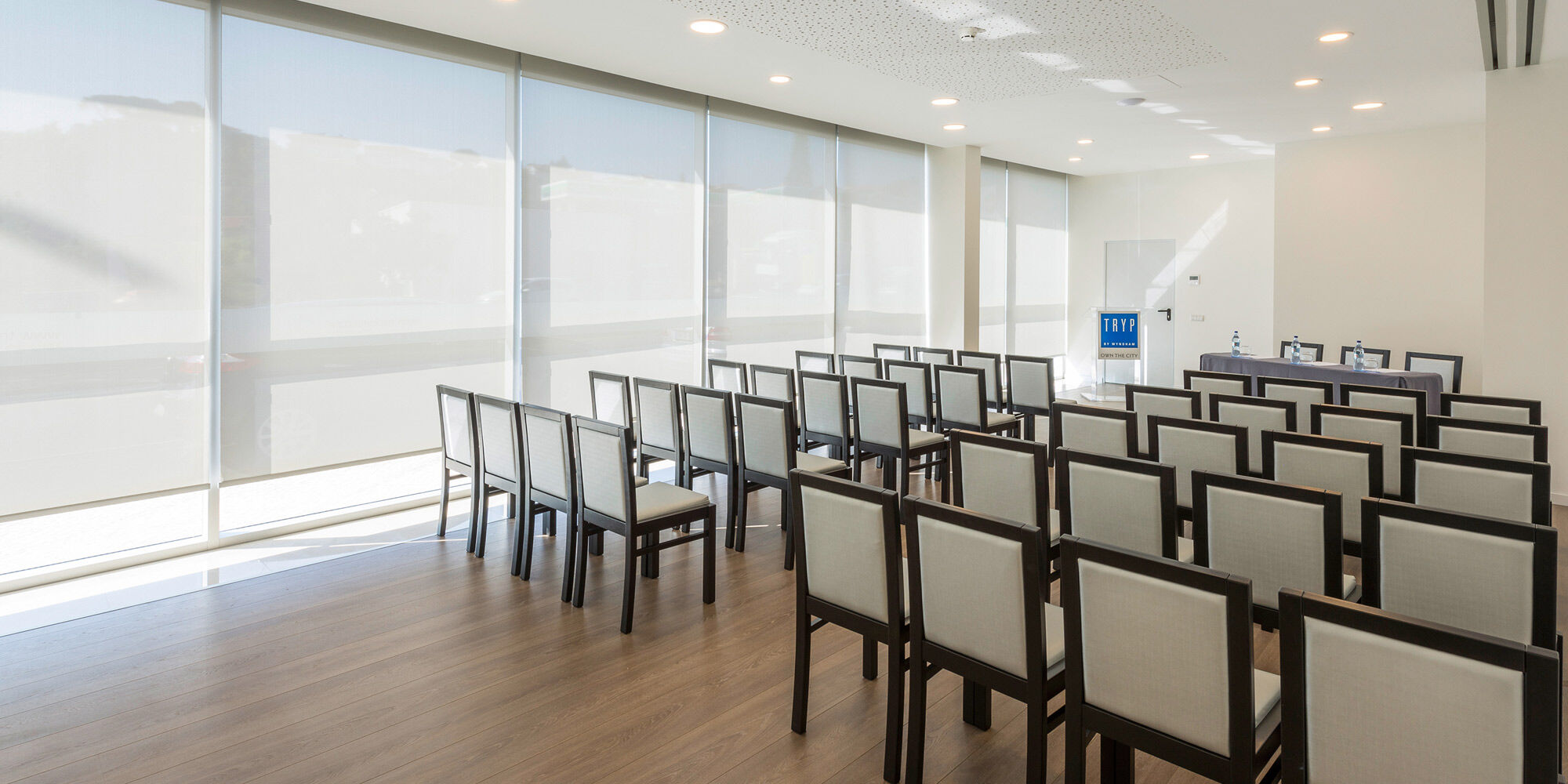 Tryp By Wyndham Leiria Hotel Exterior foto